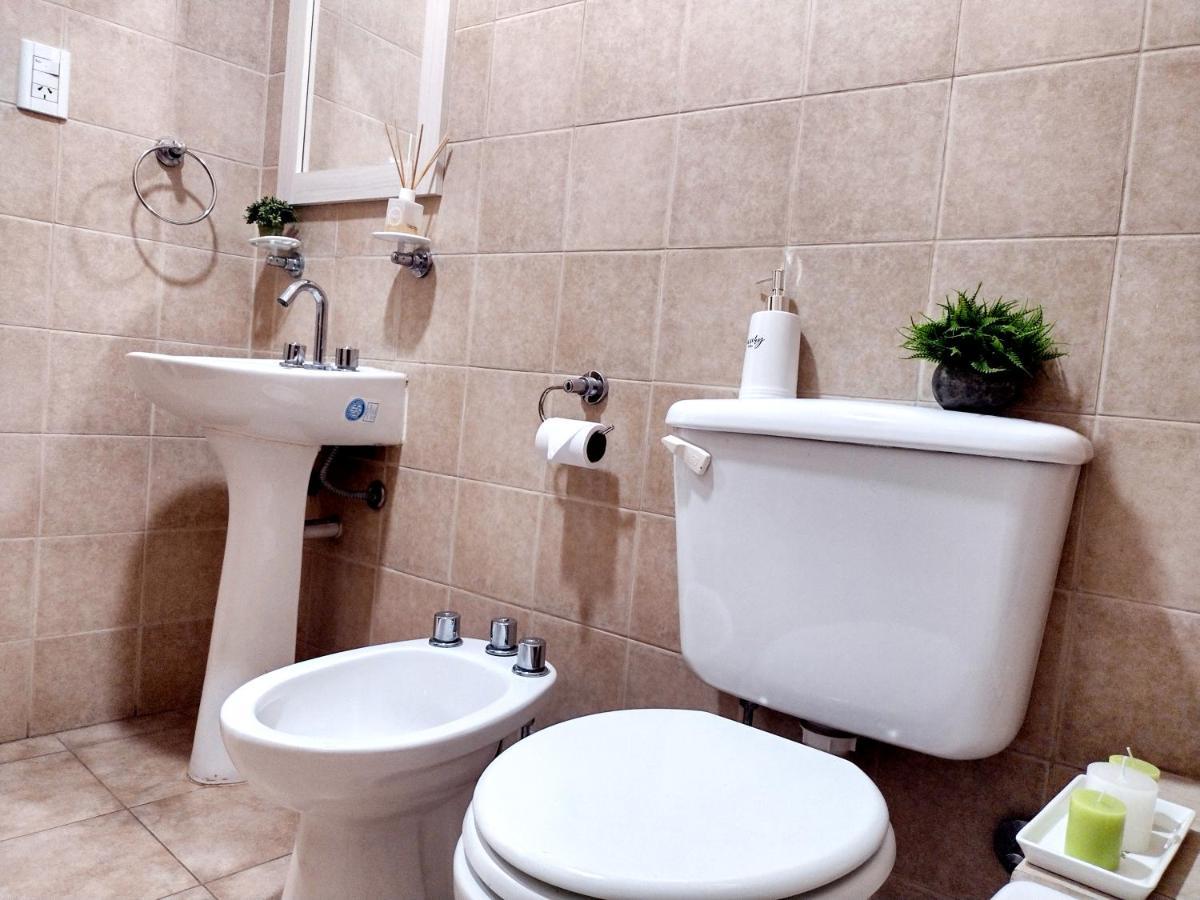 Departamentos Zegada - Cocina Completa - Dos Cuadras Del Centro - Todo Nuevo Apartment San Salvador de Jujuy Ngoại thất bức ảnh
